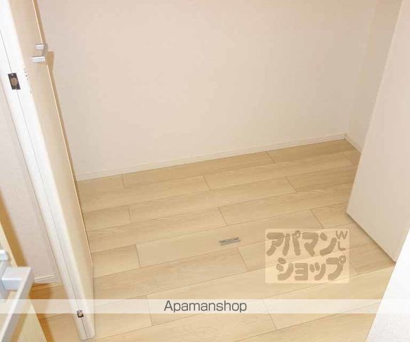 シャルマン東寺南IIIの内装写真
