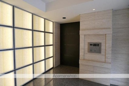 アルティスコート南青山[1SLDK/77.16m2]のエントランス