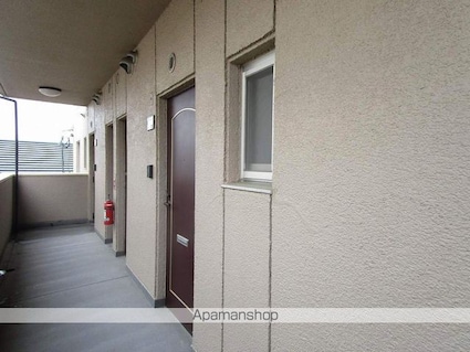 エクシード山城[3SDK/68.5m2]のエントランス3