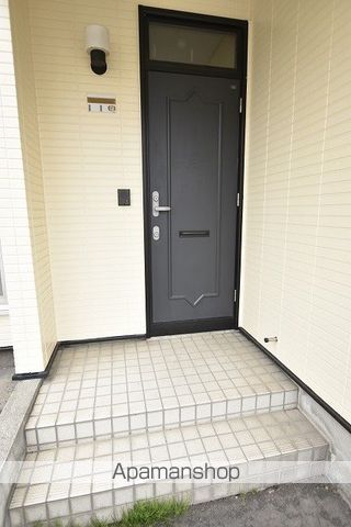 ヴェルドミールIの玄関写真