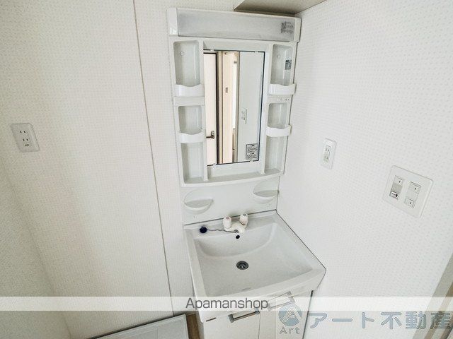 八束マンションの内装写真