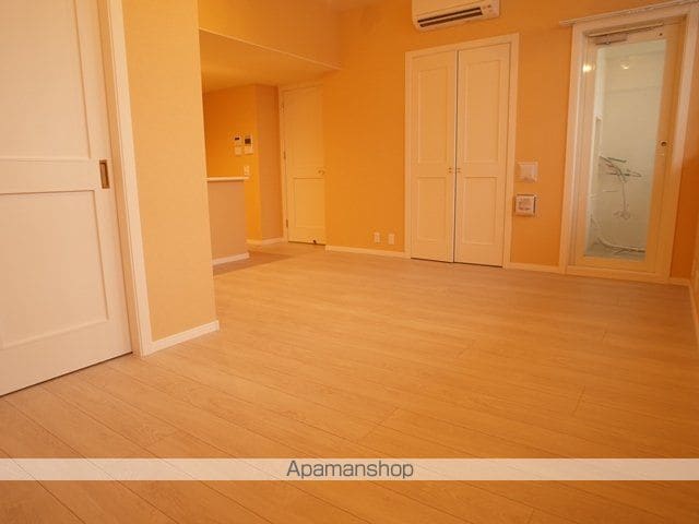THE APARTMENT HAKATAの内装写真