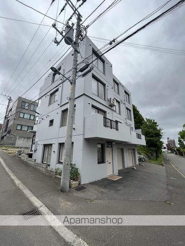 リリーハウスの外観写真