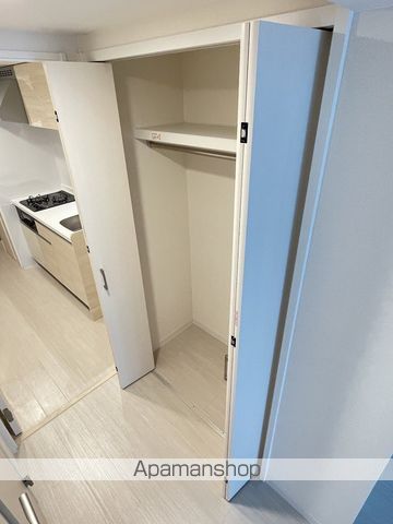 エスコルトの内装写真