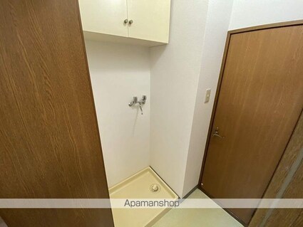 コートパレス[2K/35.1m2]の内装1