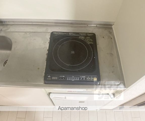 ヴェルビュ二条城東の内装写真