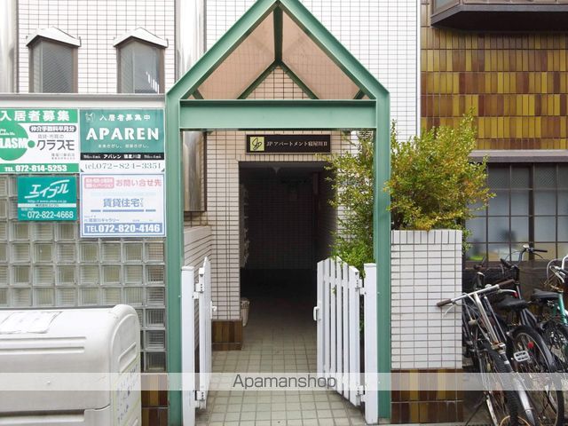 アパートメント寝屋川IIの玄関写真