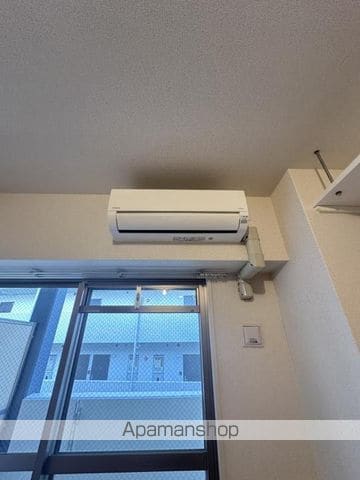 KOMATSUPALAZZOKYUGENZOCHOの内装写真