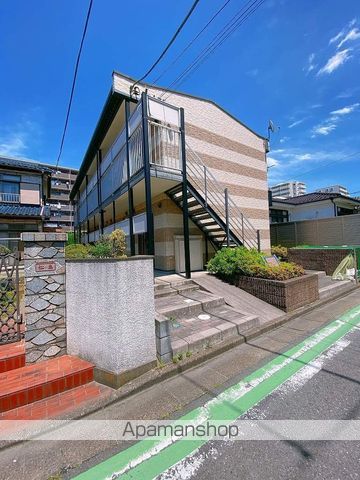 レオパレスラ メゾン三郷の外観写真