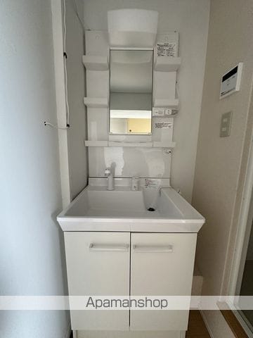 ヴィラナリー川津2号棟の内装写真