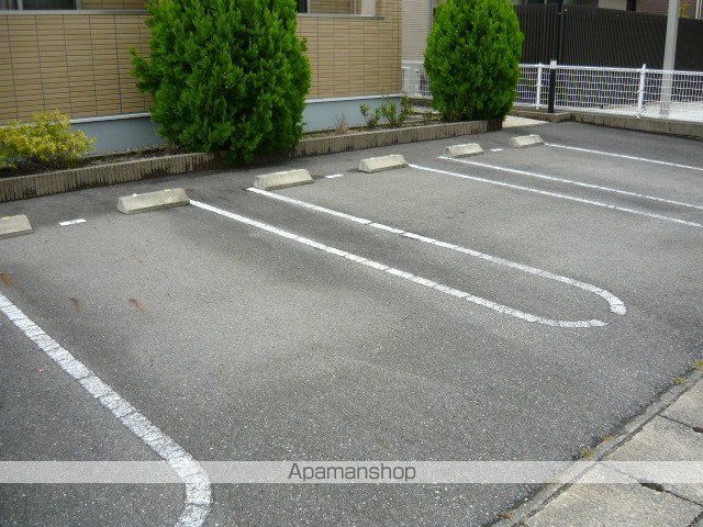 【岐阜市北一色のアパートの写真】