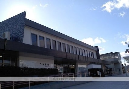 アカアカ[2LDK/59.16m2]の周辺5