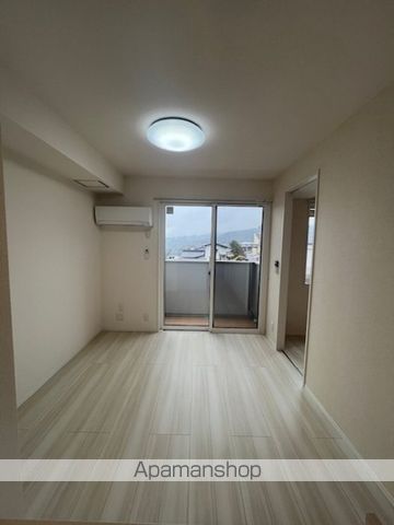 フローラル五月が丘 B棟の内装写真