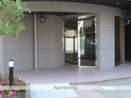 サンコート南草津[3LDK/76.89m2]のエントランス2