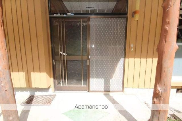 北諸県郡三股町 1階建 築53年の玄関写真