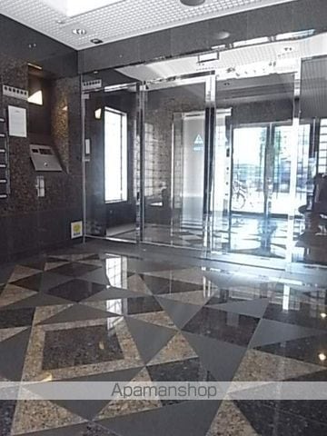 サウス名駅の玄関写真