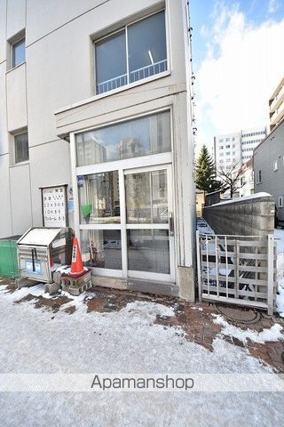 マンション常盤の玄関写真