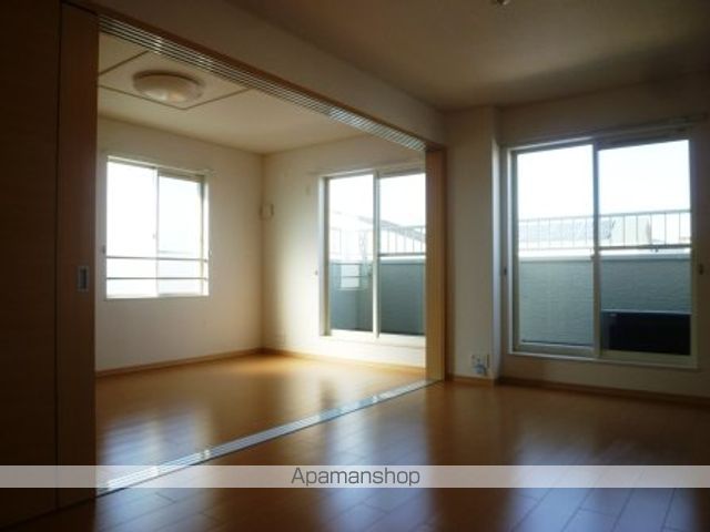 グレイスコート清水の内装写真
