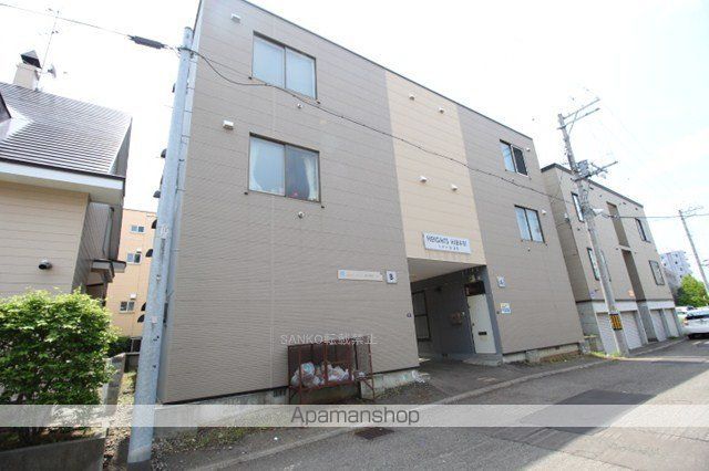 ハイツひばりA・Bの外観写真