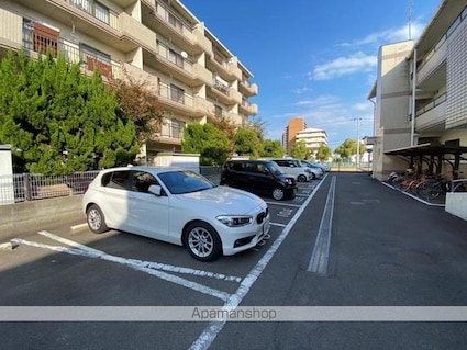 第二グリーンハイツ松縄[3LDK/63.61m2]の駐車場