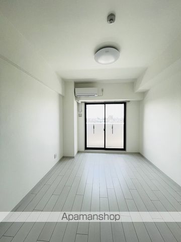 THE RESIDENCE SAKURAYAMA WESTの内装写真
