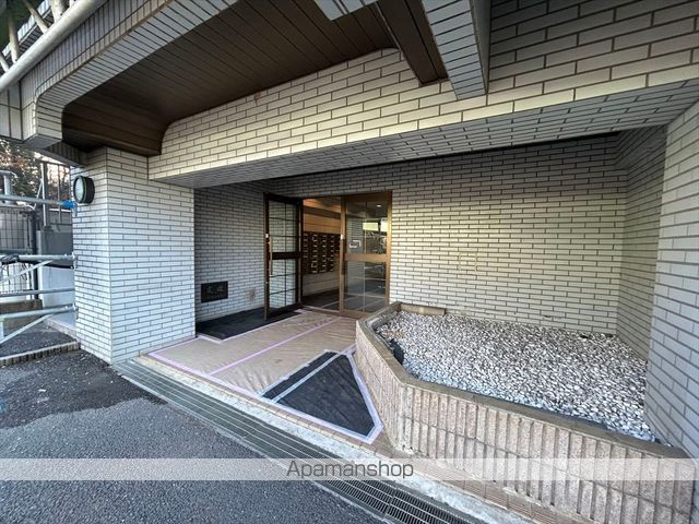 リバティ上溝の玄関写真