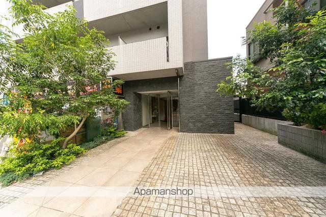 AVENIR渋谷本町の玄関写真
