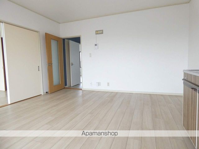 ハイツ山崎の内装写真