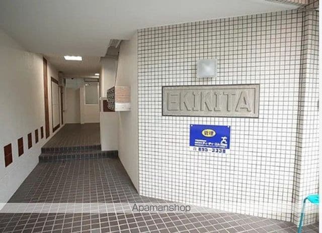 駅北ビルの玄関写真