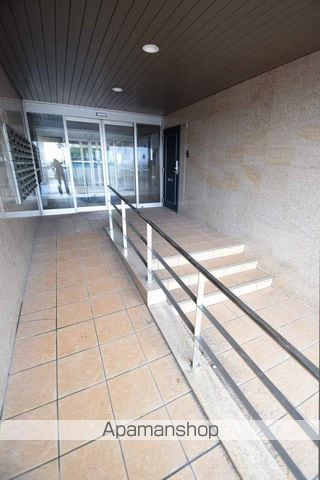 エクセラントメゾン与次郎の玄関写真