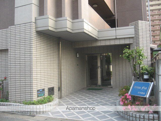アーバンフラット博多駅南の外観写真