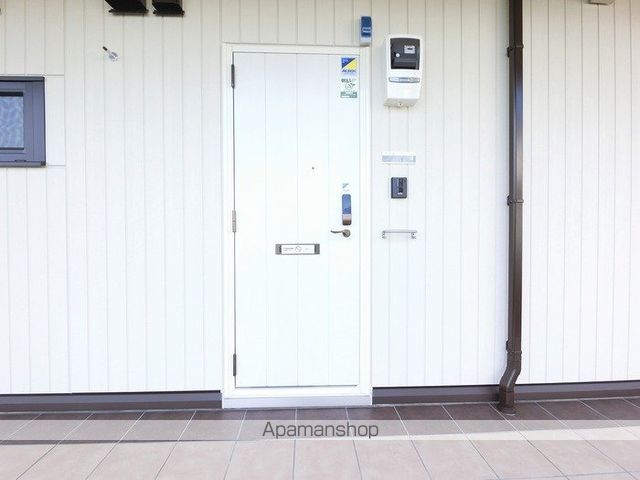 オリビアの玄関写真