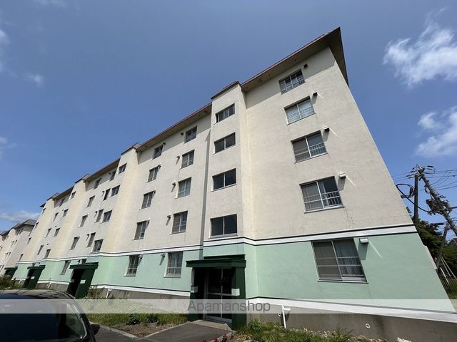 ユートピア川原1号棟の外観写真