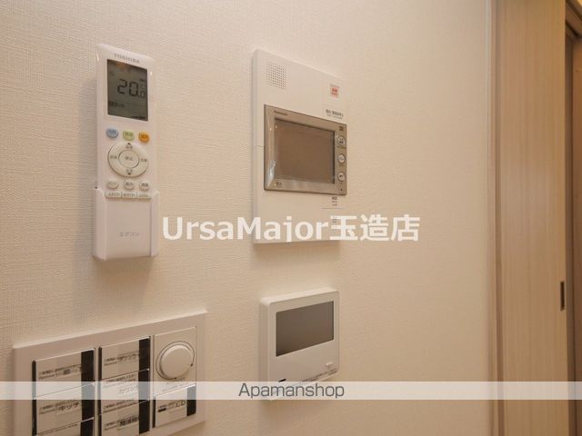 コンフォリア・リヴ北浜淡路町の内装写真