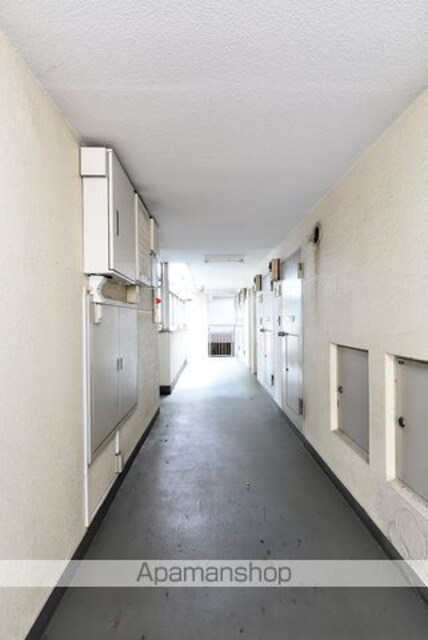 メゾン・ド・ロベリー[1R/13.52m2]の共用部8
