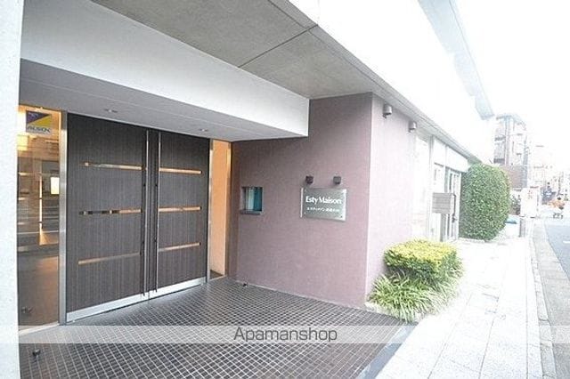 エスティメゾン武蔵小山の玄関写真