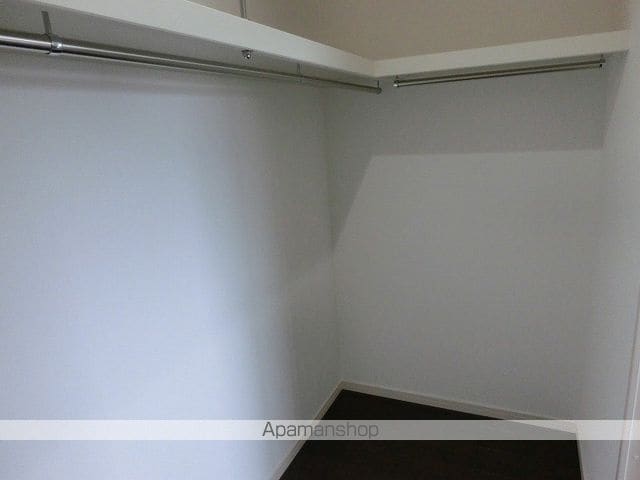 EMIUS新屋敷の内装写真