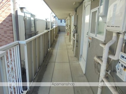フレグランスＳＵＳＵＫＩＧＡＷＡ[1R/28.24m2]のエントランス