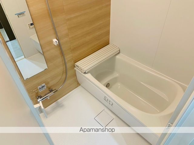 東京都三鷹市下連雀７丁目[3LDK/70.2m2]のバス