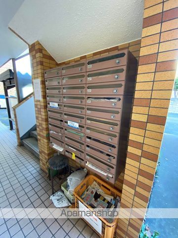 ビルボード南8条の玄関写真