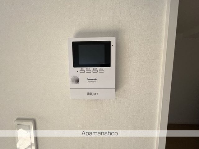 パインツリー B棟の内装写真