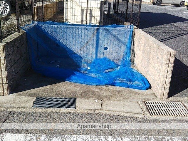 レオパレスザ フィールドの外観写真