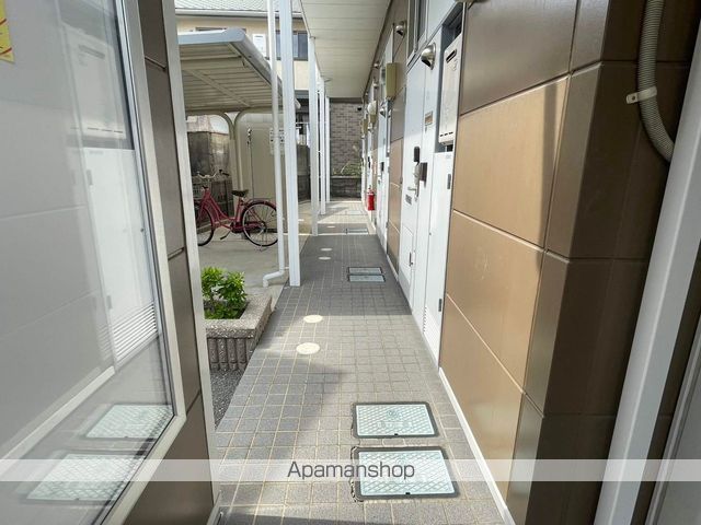 レオパレスハイツK5の玄関写真