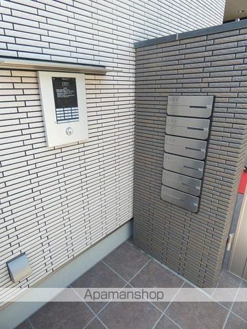 VERITAS ヴェリタスの玄関写真