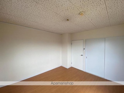 ヴィラ・アンソレイエ寺井町[3LDK/74.66m2]の内装5