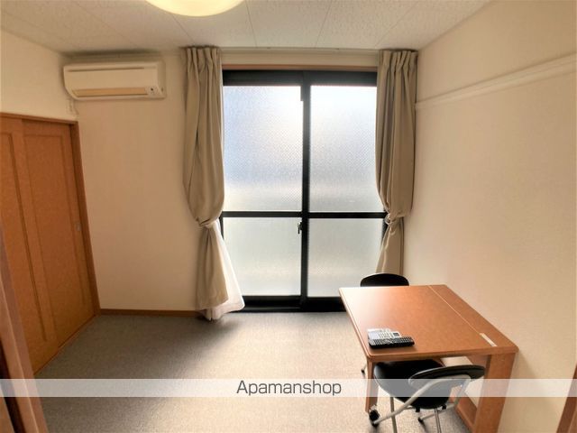 レオパレスやもとの内装写真