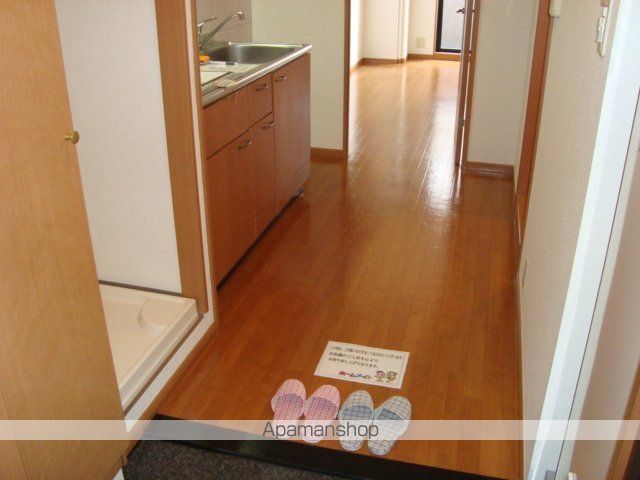 ポスト・マローネの内装写真