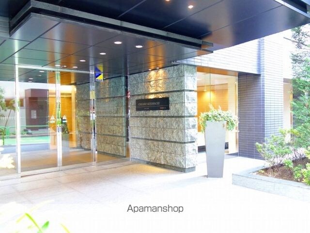 Ｃｒｅａｒｅ麹町[1R/40.04m2]のエントランス2