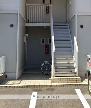 和歌山県和歌山市井辺[2K/47.16m2]のエントランス
