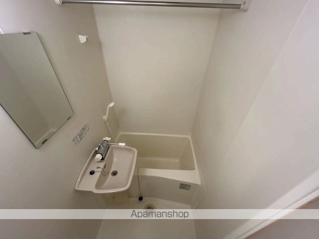 レオパレスイターナルの内装写真